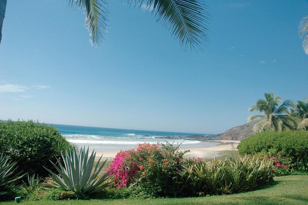 Las Alamandas Hotel Quemaro Exterior photo